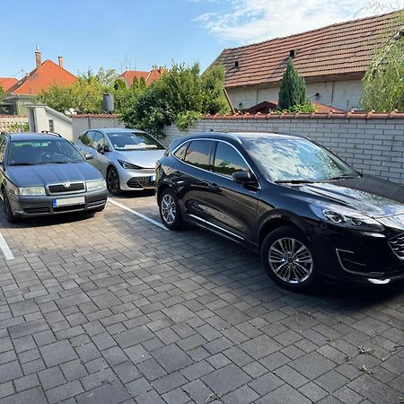Apartmany Diana Dunajská Streda Exteriör bild