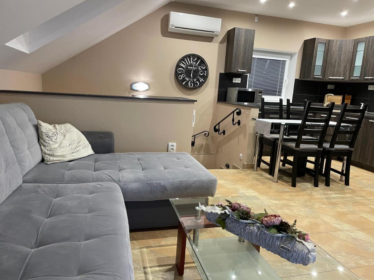Apartmany Diana Dunajská Streda Exteriör bild