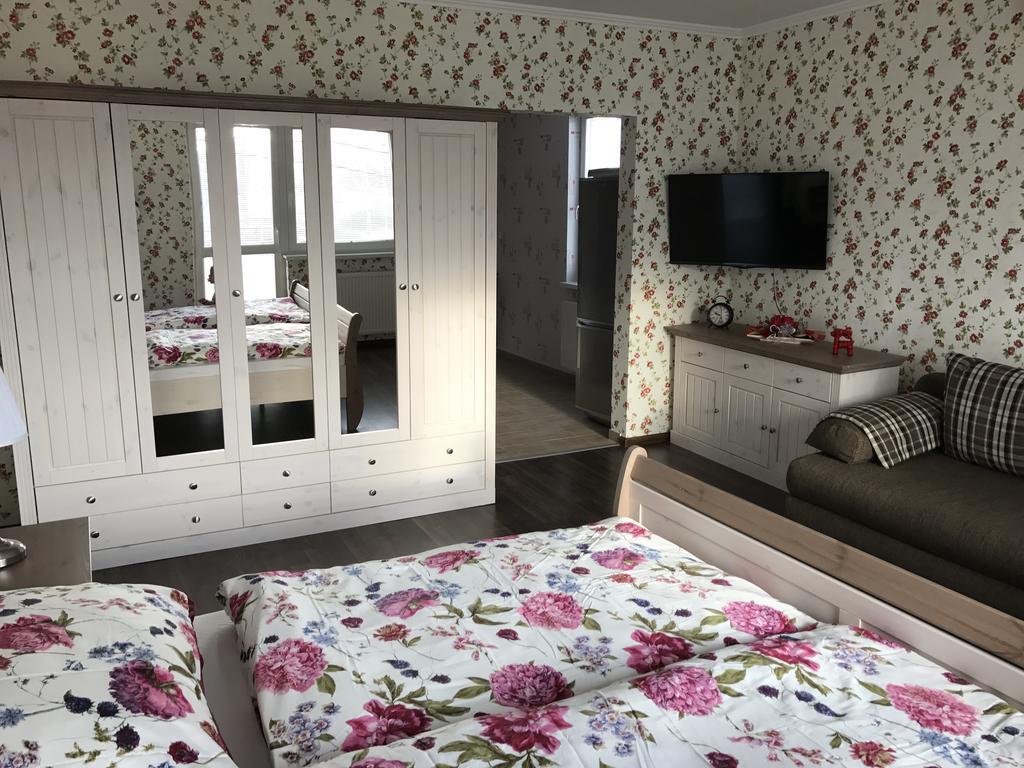 Apartmany Diana Dunajská Streda Exteriör bild